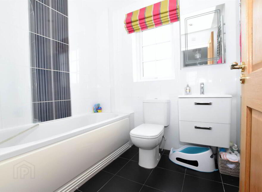 14 Tullynagardy Avenue, Newtownards, BT23 4ZE