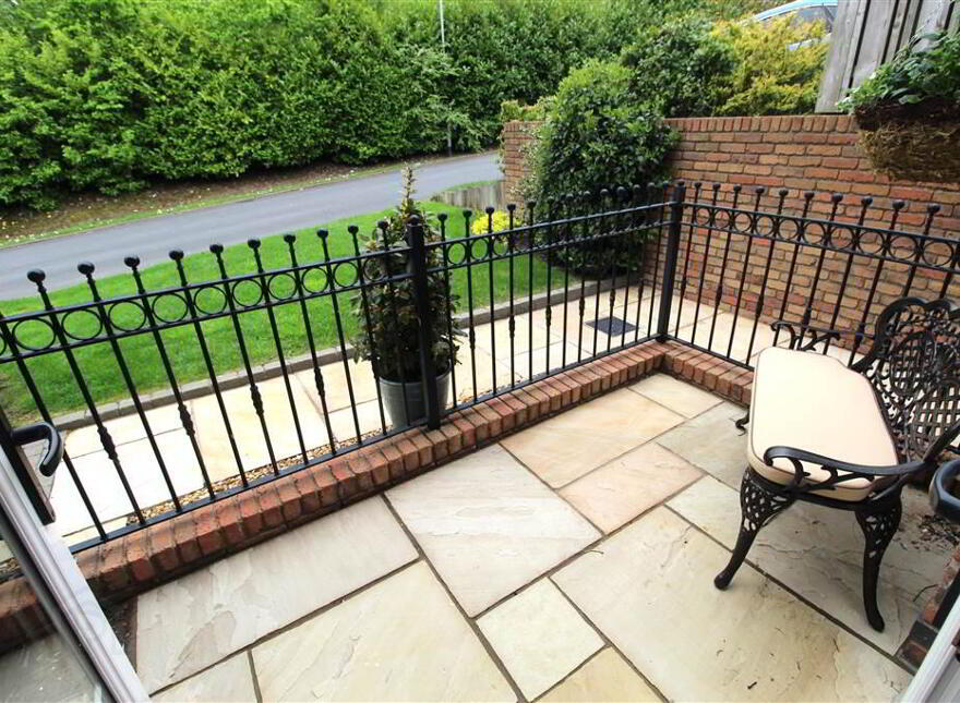 37 Millreagh Drive, Dundonald, Belfast, BT16 1WP