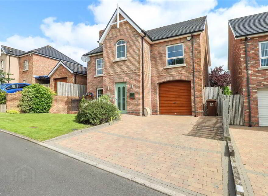 37 Millreagh Drive, Dundonald, Belfast, BT16 1WP