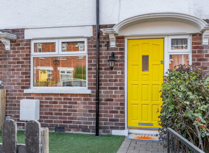 30 Ava Drive, Belfast, BT7 3DW photo