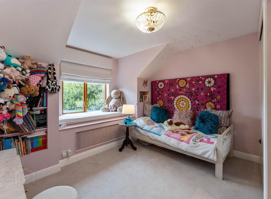 101 Church Road, Holywood, BT18 9BY