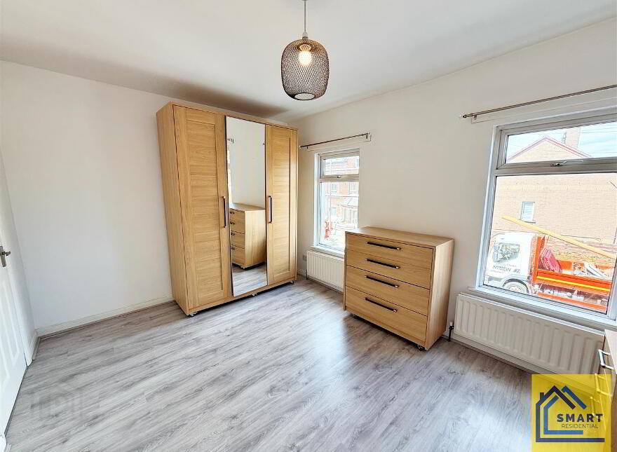 73 Connsbrook Avenue, Belfast, BT4 1JW