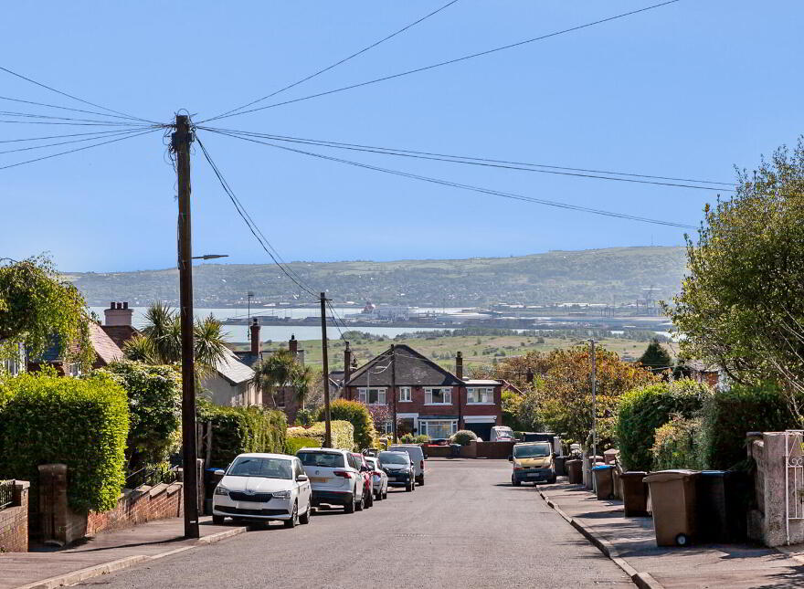 18 Waterloo Park South, Belfast, BT15 5HX