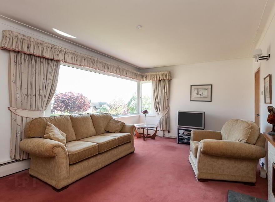 18 Waterloo Park South, Belfast, BT15 5HX