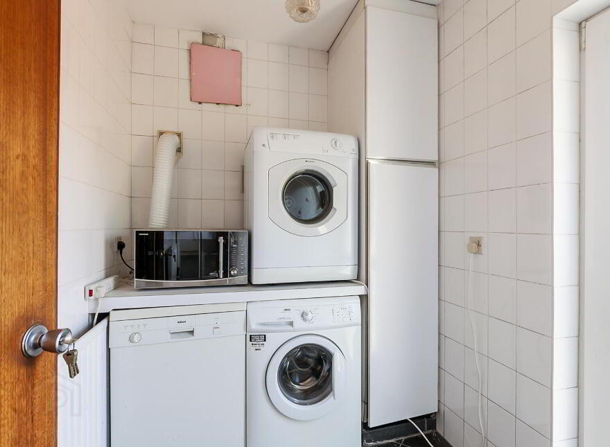 18 Waterloo Park South, Belfast, BT15 5HX