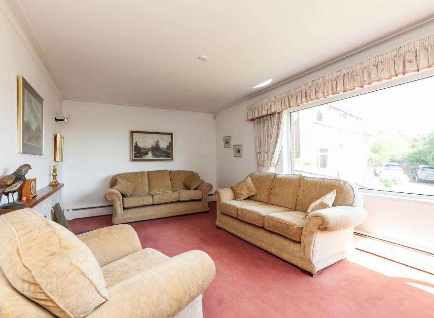 18 Waterloo Park South, Belfast, BT15 5HX