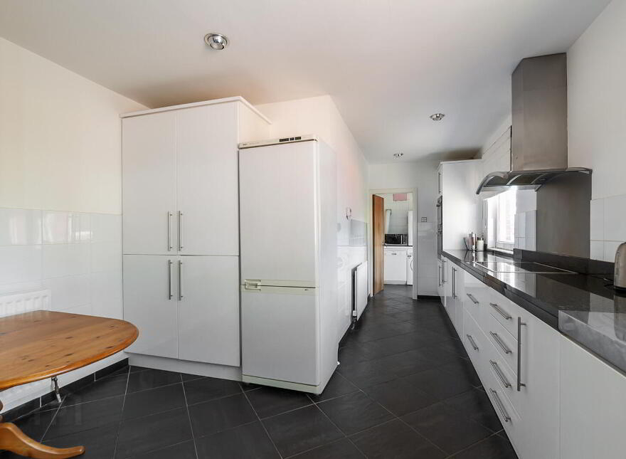 18 Waterloo Park South, Belfast, BT15 5HX