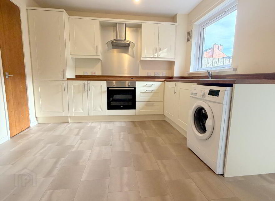 14 Glentoran Place, Off My Ladys Road, Belfast, BT6 8DH