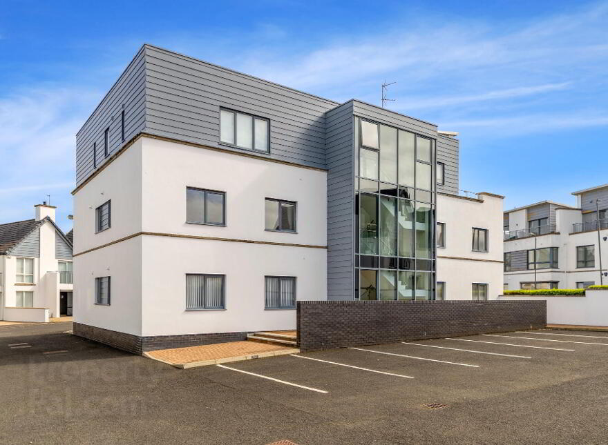 28 The Whins, Portrush, BT56 8FG photo