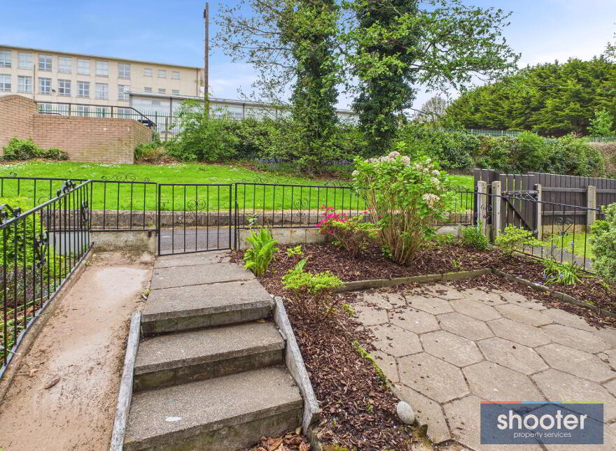 14 Carnagh Park, Newry, BT34 2QR