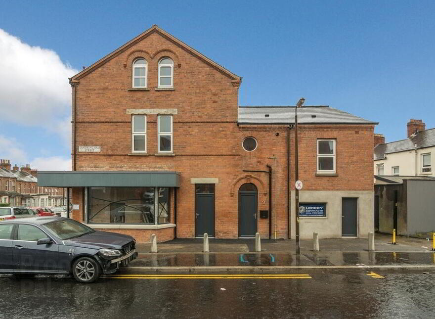 11 Sandringham Street, Belfast, BT9 7DR photo