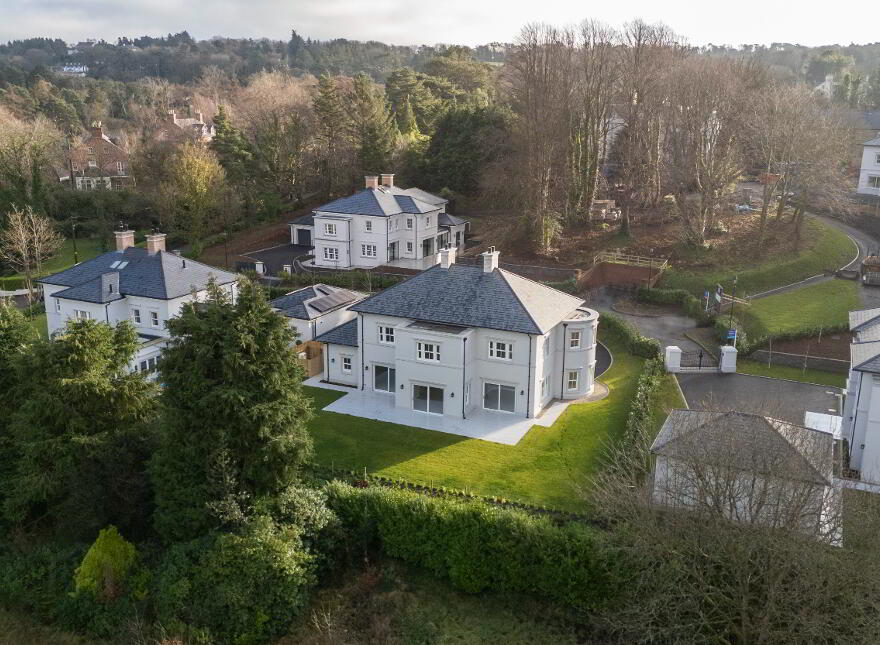 The Praeger, 6 Ardavon Park, Cultra, BT18 0HB