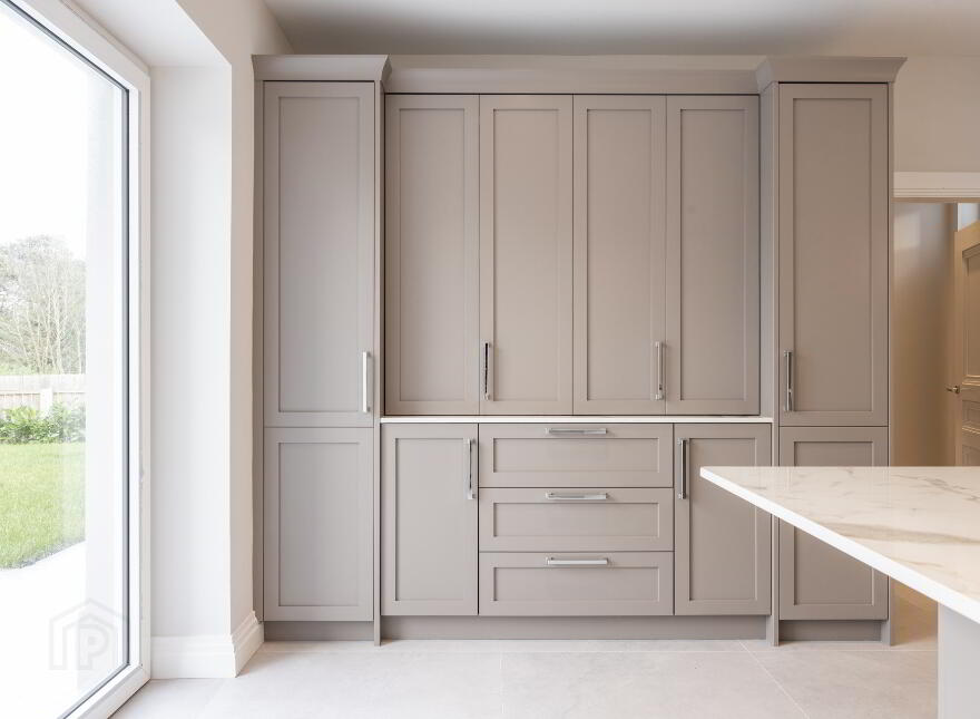The Praeger, 6 Ardavon Park, Cultra, BT18 0HB