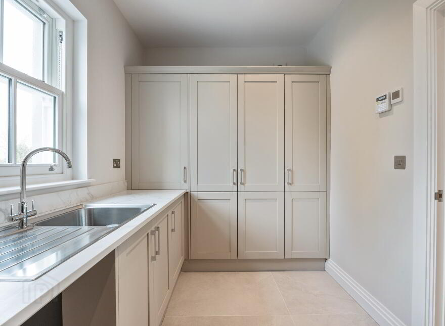 The Praeger, 6 Ardavon Park, Cultra, BT18 0HB