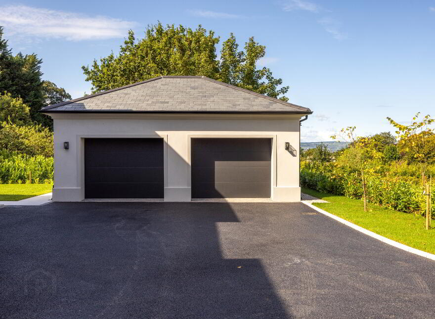 The Praeger, 6 Ardavon Park, Cultra, BT18 0HB