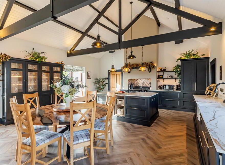43 Loughdoo Road, Portaferry, BT22 1HW
