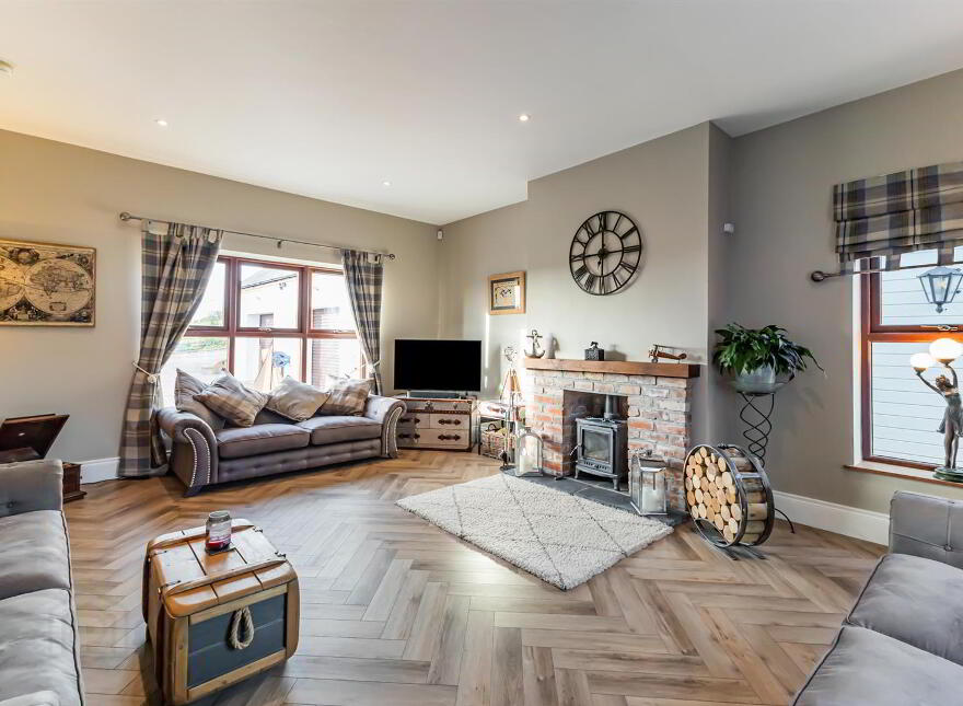 43 Loughdoo Road, Portaferry, BT22 1HW