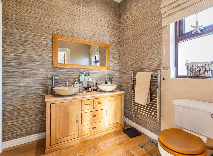 43 Loughdoo Road, Portaferry, BT22 1HW