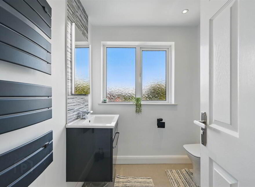 47 Katrine Park, Belfast, BT10 0HT