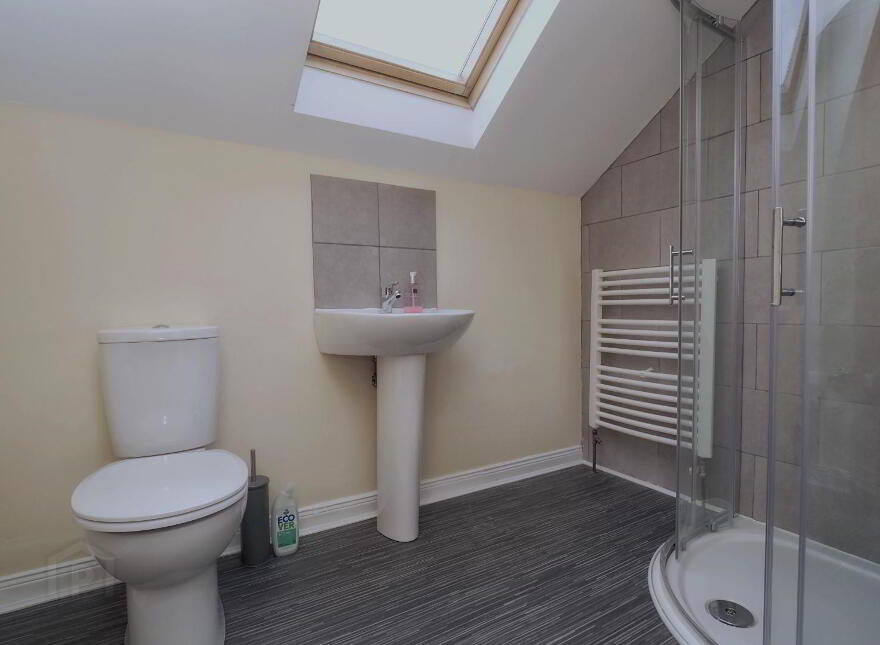22d Bridge Road, Helen's Bay, BT19 1TH