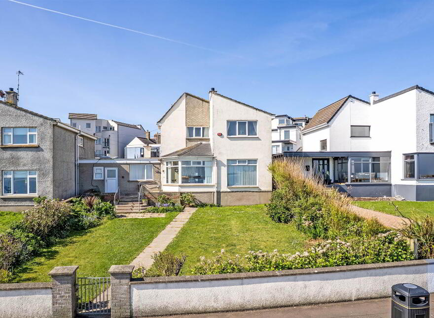 23 Lansdowne Crescent, Portrush, BT56 8AY photo