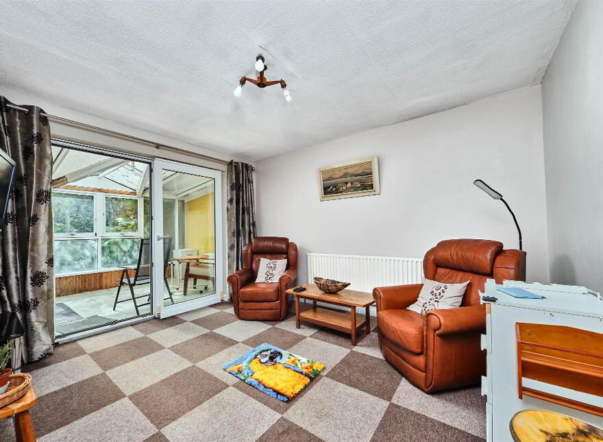 23 Lansdowne Crescent, Portrush, BT56 8AY