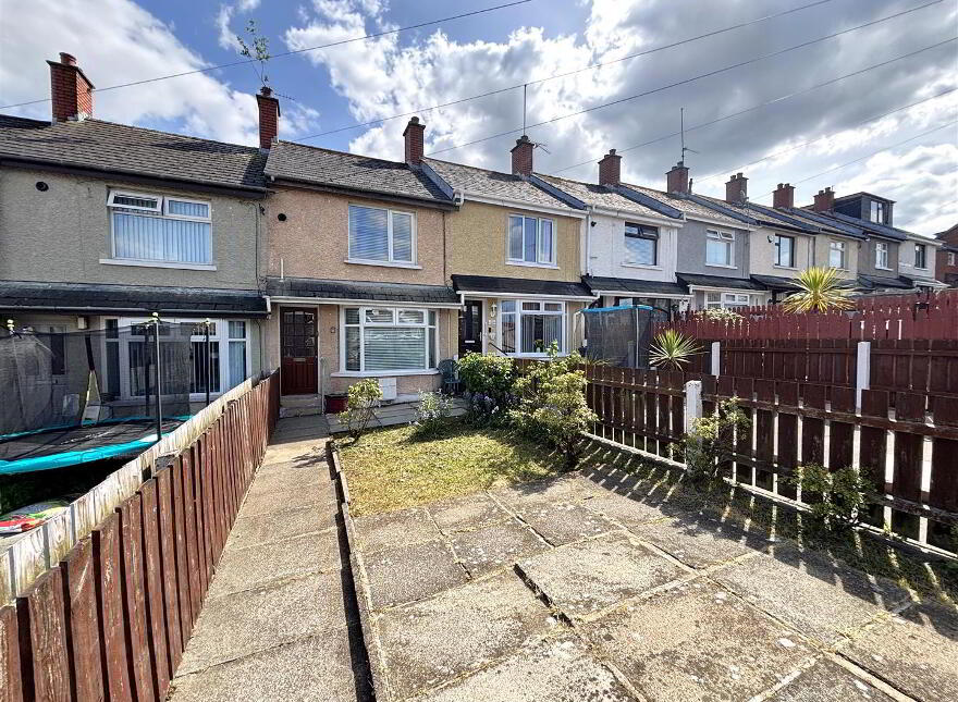 15 Highbury Gardens, Belfast, BT14 7LF photo