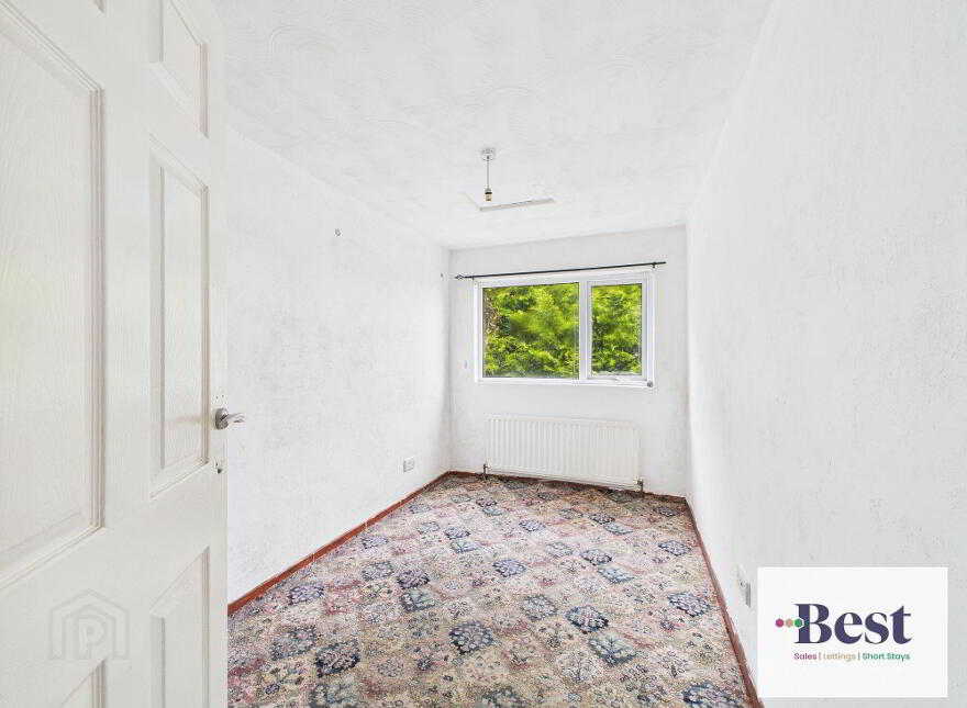 30 Bank Road, Larne, BT40 3AN