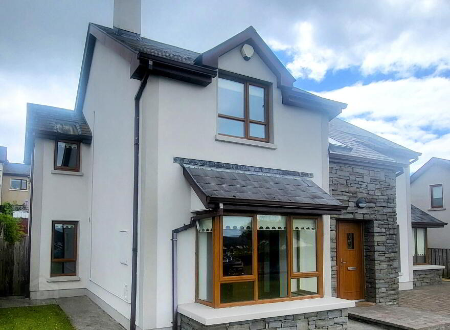 13 Shannon Cove, Dromod, N41V297