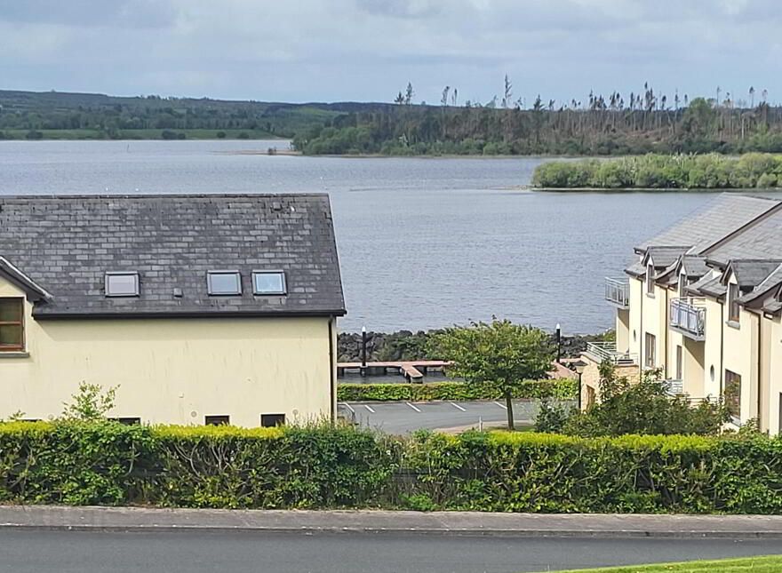 13 Shannon Cove, Dromod, N41V297