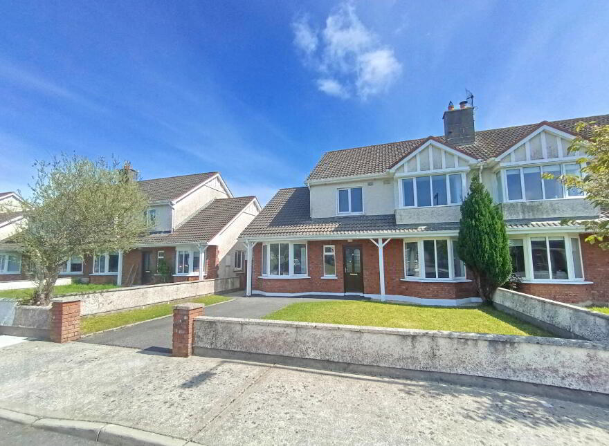 13 The Grange, Raheen, Dooradoyle photo