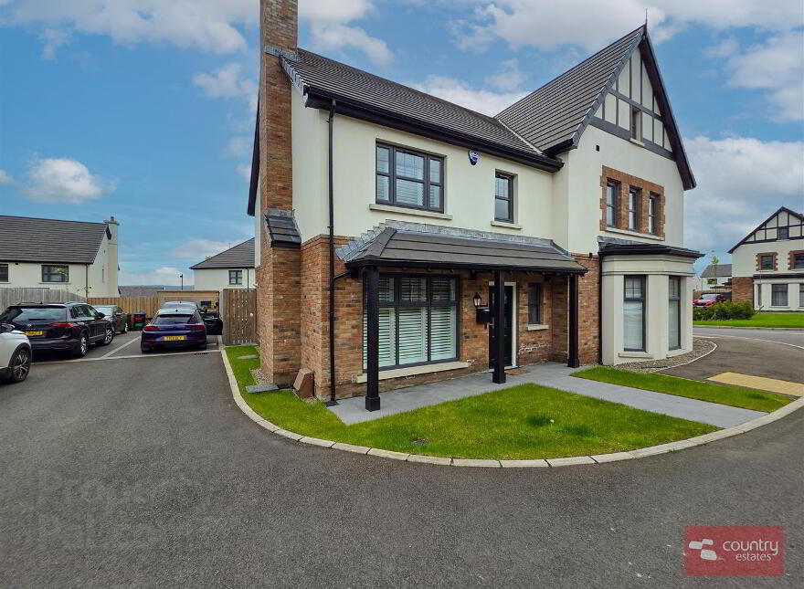 4 Barton Park Mews, Greenisland, Carrickfergus, BT38 8GF photo