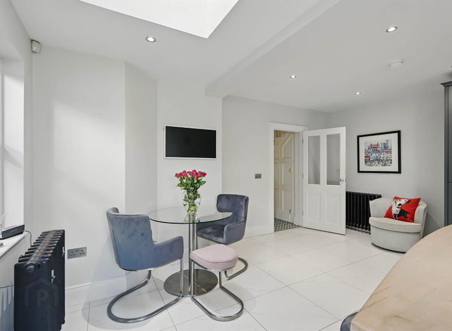 "Wyngrove", 84 Earlswood Road, Ballyhackamore, Belfast, BT4 3DZ