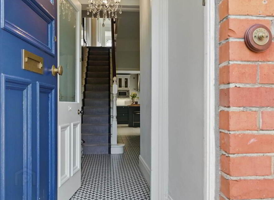 "Wyngrove", 84 Earlswood Road, Ballyhackamore, Belfast, BT4 3DZ