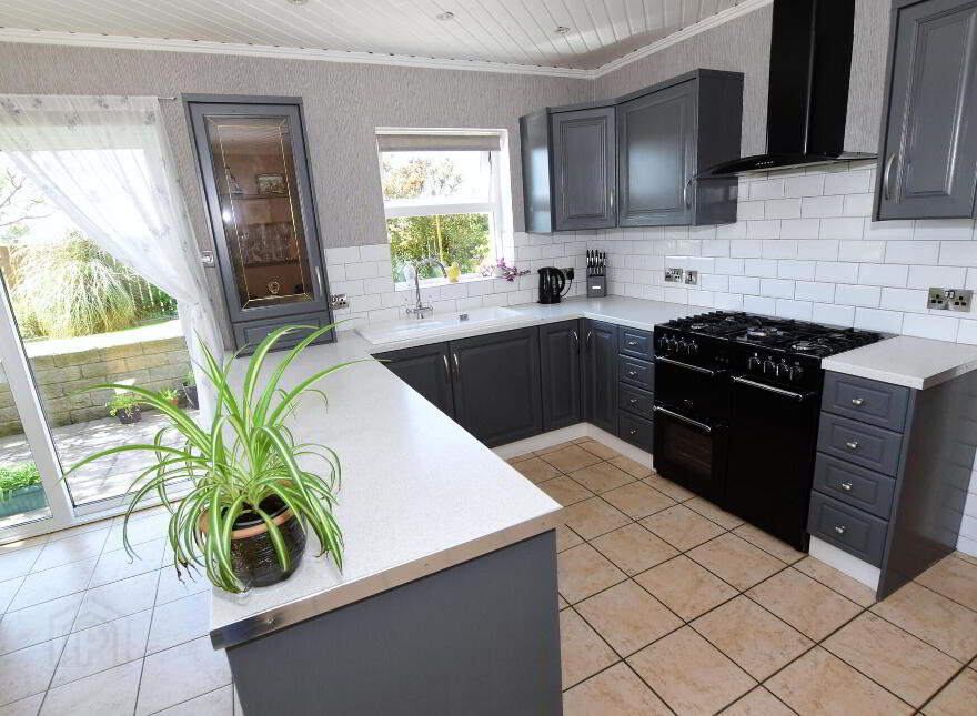 28 Manse Road, Kircubbin, BT22 1DR