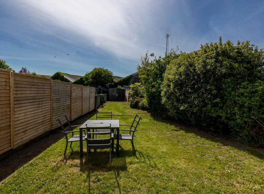 16 Shanliss Road, Santry, Dublin, D09AH51