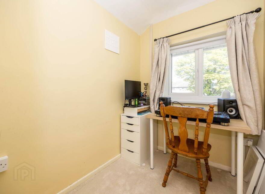 16 Shanliss Road, Santry, Dublin, D09AH51