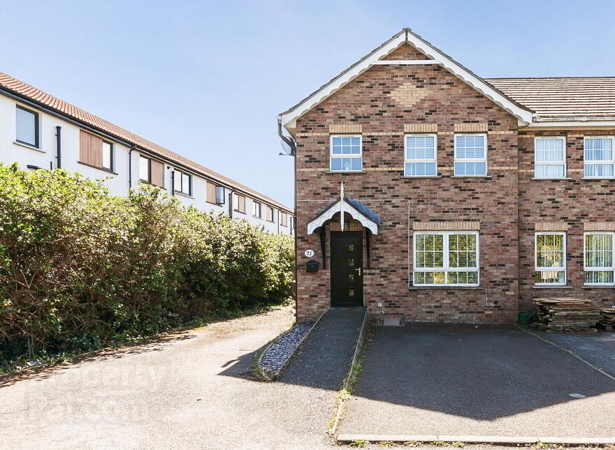 71 Glenview Park, Newtownabbey, BT37 0TG photo