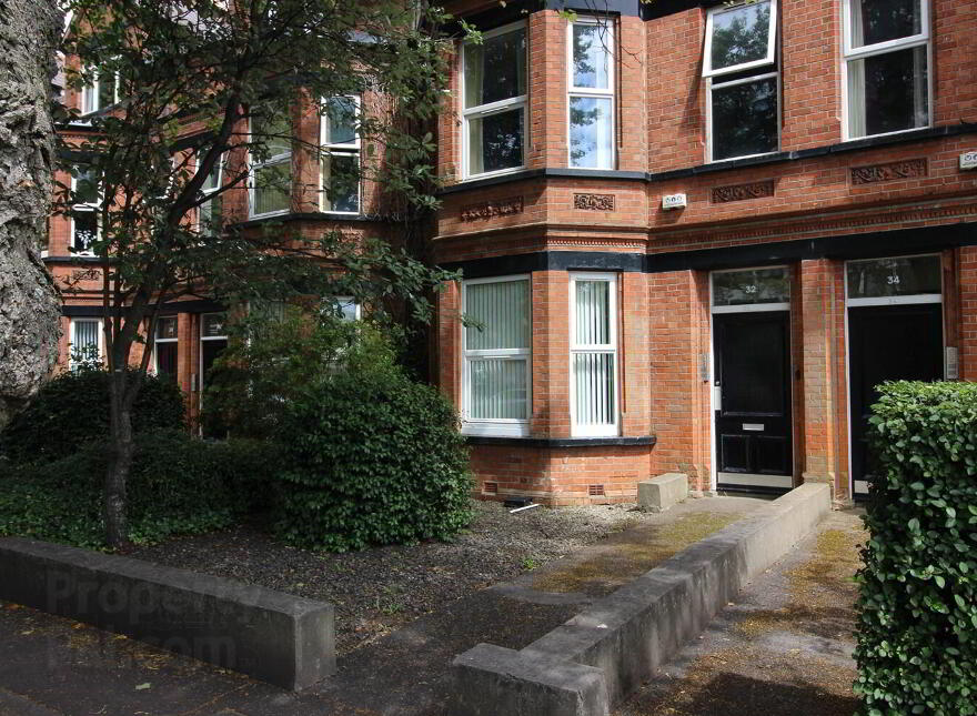 4, 32 Stranmillis Road, Belfast, BT9 5AA photo