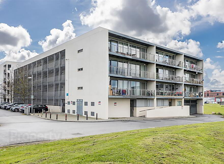 Linnbhla, 25 Santry Cross, Dublin 11, D11VR99 photo