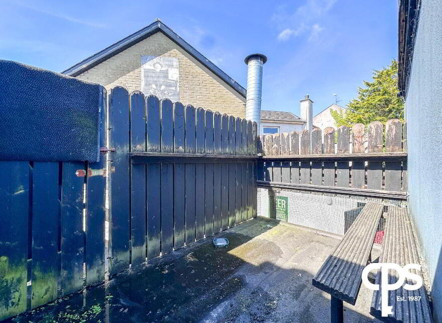 The Wee Bar, 1 Kinelowen Street, Keady, BT60 3ST
