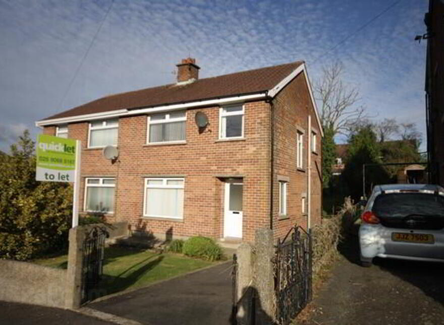 4 Glendale Avenue East, Belfast, BT8 6LF photo