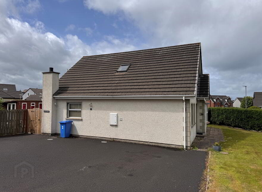 2 Magheramenagh Gardens, Portrush, BT56 8SU