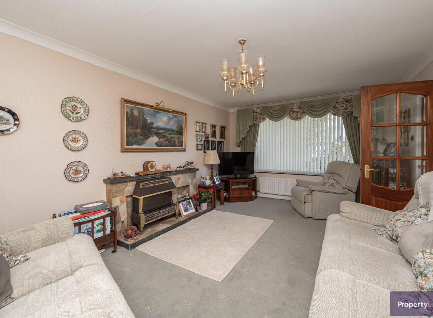 9 Ashley Park, Armagh, BT60 1EU