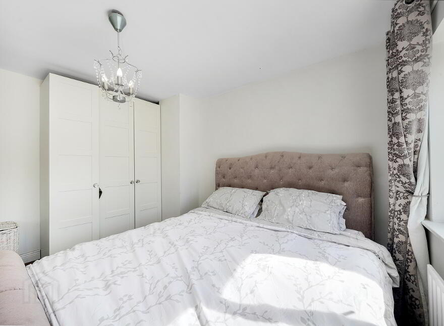 18 Ellensborough Grange, Kiltipper, Dublin, D24F3XC