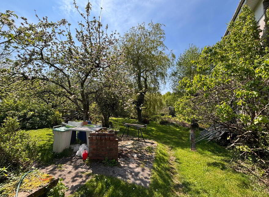 Mountanglesby, Clogheen, Cahir, Co. Tipperary, E21E025
