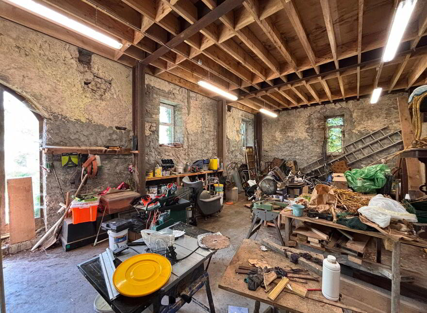 Mountanglesby, Clogheen, Cahir, Co. Tipperary, E21E025