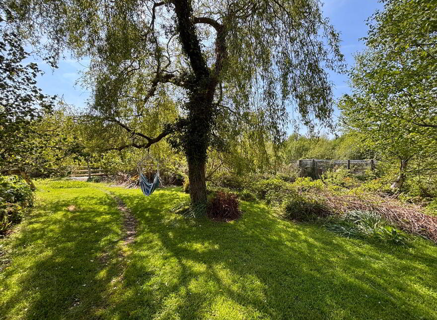Mountanglesby, Clogheen, Cahir, Co. Tipperary, E21E025