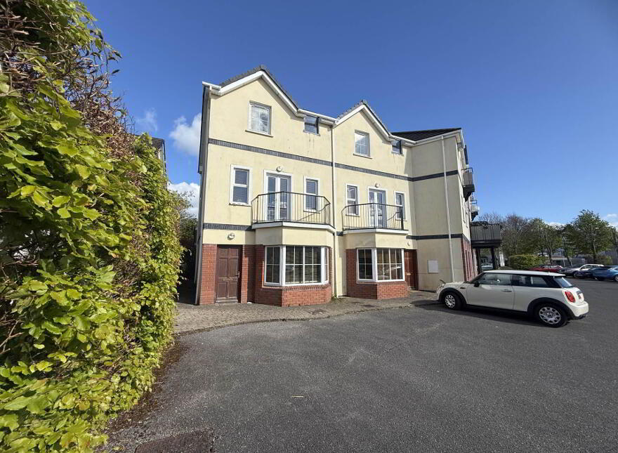 7 Castle Falls Court, Ross Road, Killarney, V93AF59 photo