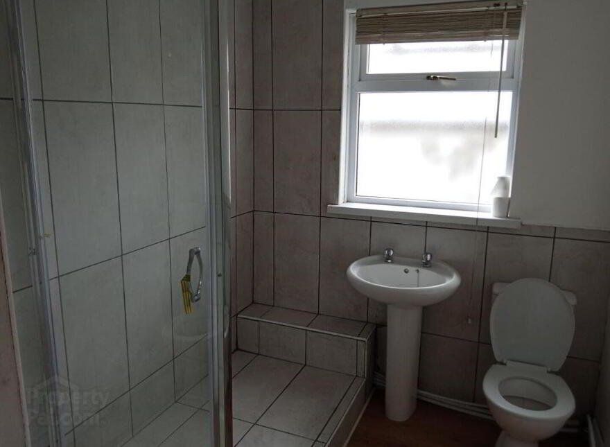 (Lot 29) 32 North Street, Carrickfergus, BT38 7AQ